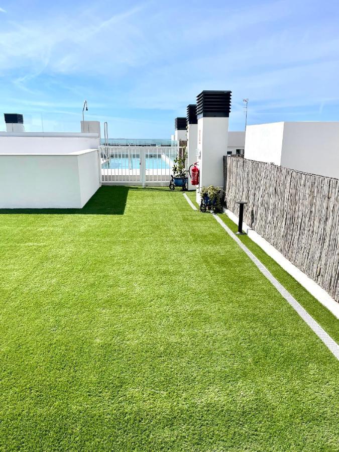 Gatu Premium Sandia Beach Lujo Junto Al Mar, Parking Y Piscina Comun," Preferente Mayores De 25 Anos Y Familias " El Puerto de Santa Maria Exterior photo
